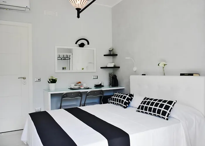 Bed & Breakfast Costantino 4*
